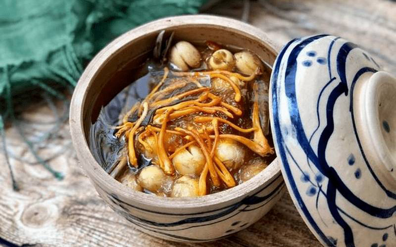 Đông trùng hạ thảo trị bệnh đau lưng, hen xuyễn