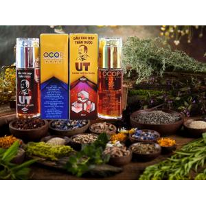 Dầu Xoa Bóp Thảo Dược UT (nóng) - Phương Thuốc Gia Truyền - Chai 50ml