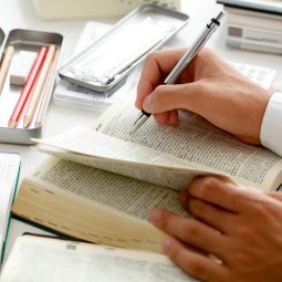 Nghiên cứu khoa học