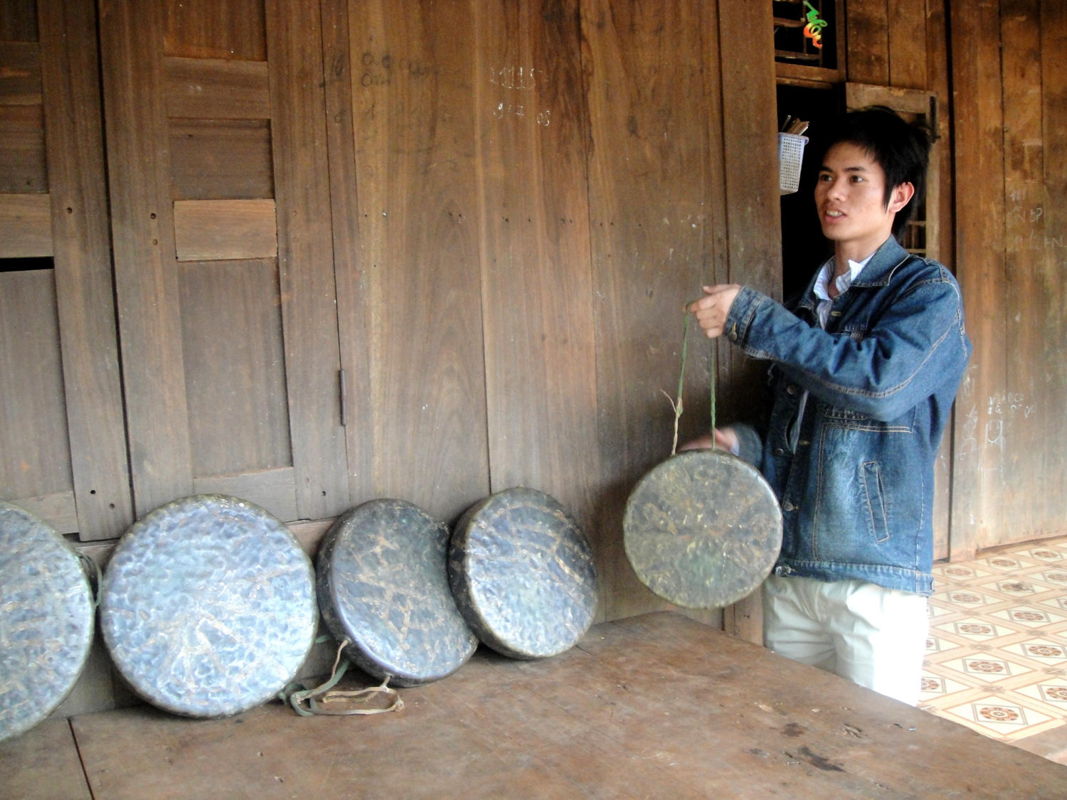 Câu chuyện về sự ra đời của Lễ hội chọi trâu Hớn Quản