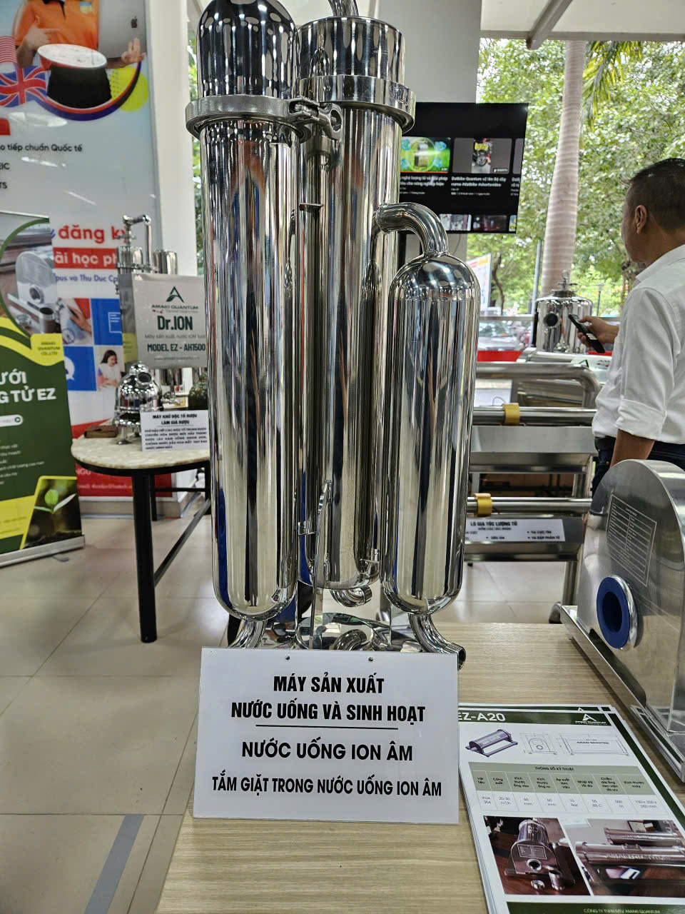 Máy sản xuất nước Ion âm