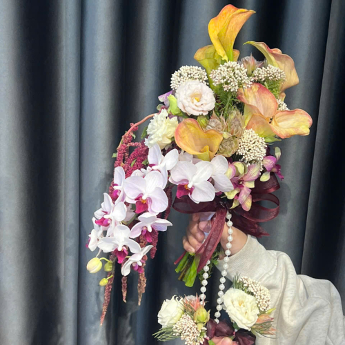 Hoa Cưới Cầm Tay Cô Dâu