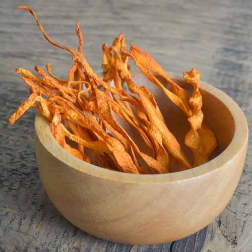 Những Đối Tượng Không Nên Dùng Đông Trùng Hạ Thảo