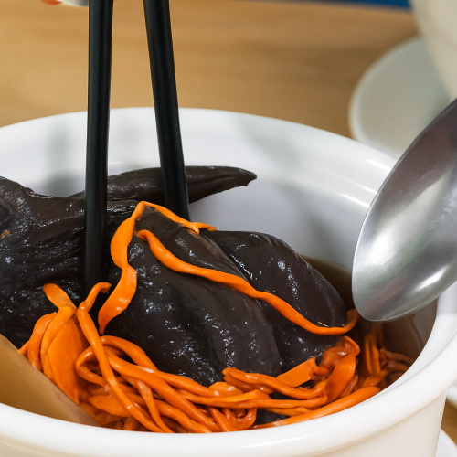 Gà Ác Tiềm Đông Trùng Hạ Thảo Có Giá Trị Gì?