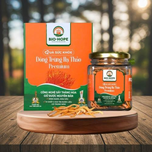 Ai Nên Dùng Đông Trùng Hạ Thảo? Những Lợi Ích Bạn Nên Biết