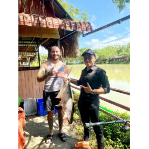 Thưởng thức món ăn từ thành quả câu cá của bạn