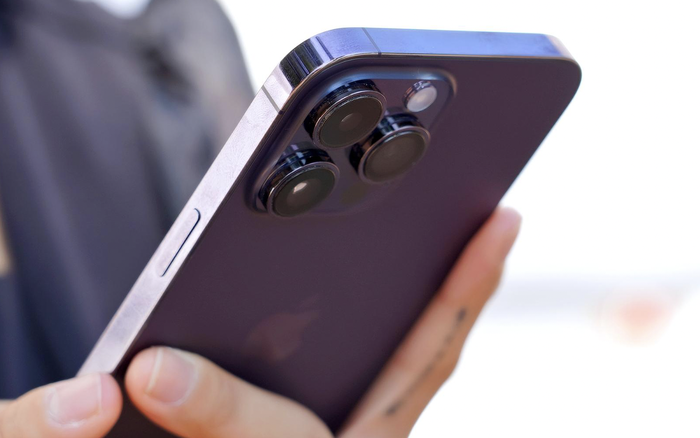 Độ sáng 2000 nits